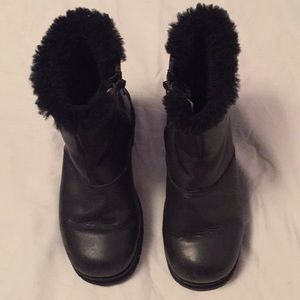 Uggs Australia Boots Leather Black Women’s 9